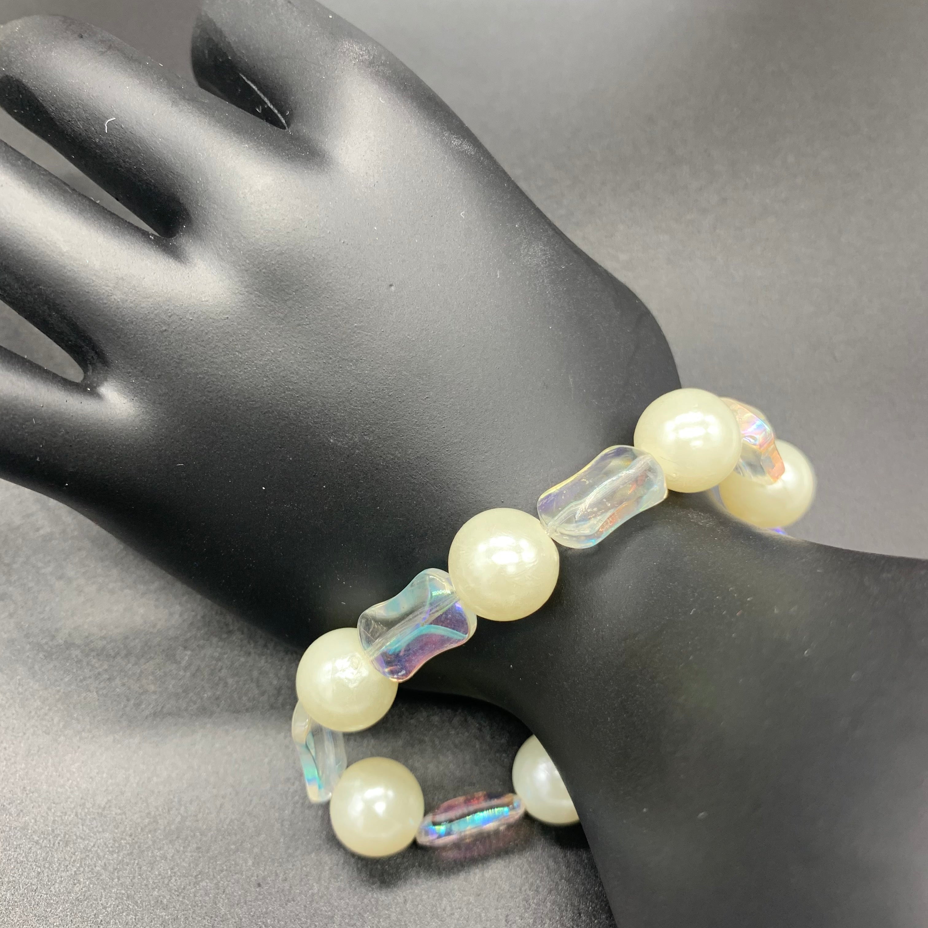 Clear and Pearl Bracelet
